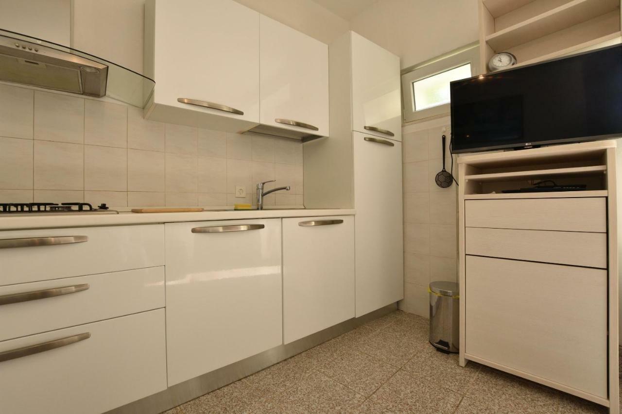 Apartment Milka Primošten Eksteriør bilde